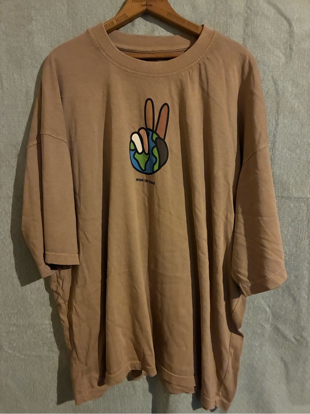 Graphic wear the Peace Sign Tee size 3xl